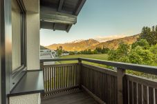 Apartment in Zell am See - Tevini Alpine Apartments - Glocknerblick