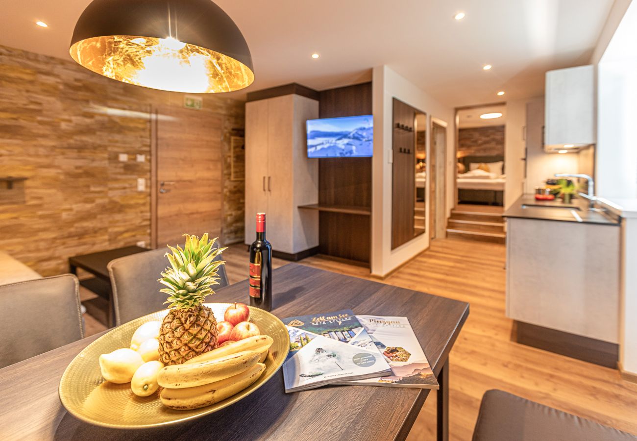 Apartment in Zell am See - Tevini Boutique Suites - Apartment Water