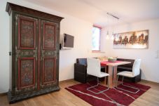 Ferienwohnung in Kaprun - Haus Katharina - Gartenblick